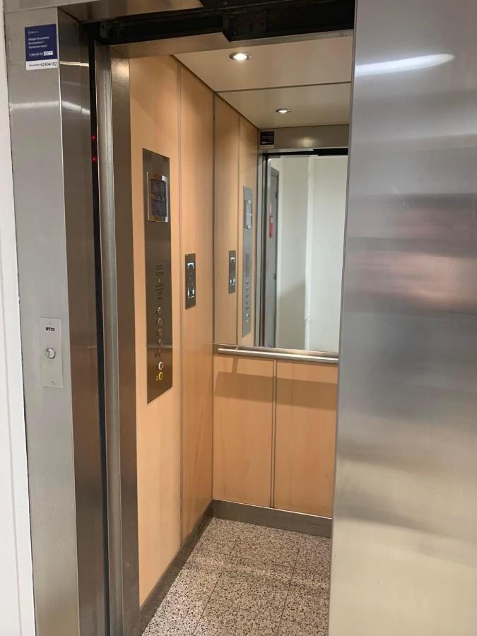 Best Central Chambres Privees - Seine & Louvre In The Connected Heart Of Париж Екстериор снимка